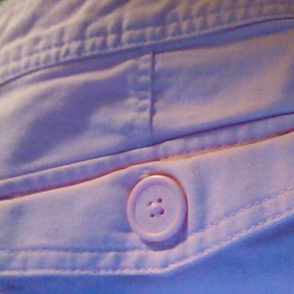 Women's Old Navy Ultra Low Waist Chino Shorts - Picture 8 of 10